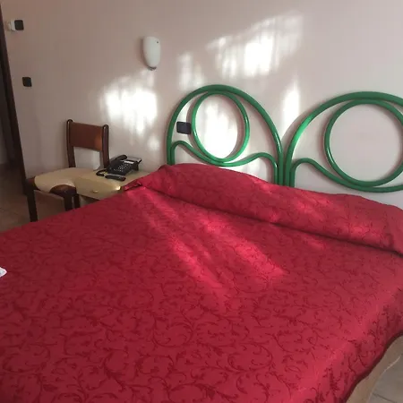 Hotel Lorena 2*